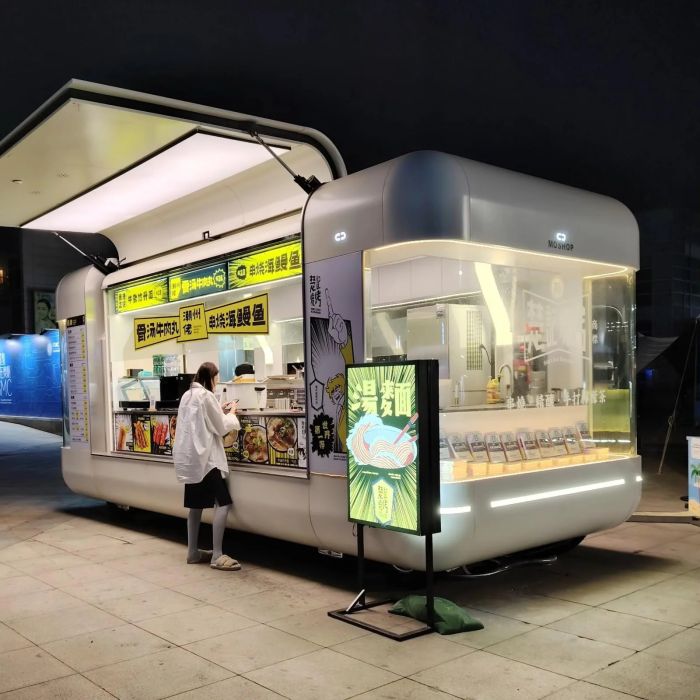 Hot Dog Cart Food Trailer – Commercial-Grade Vending Truck with Full Kitchen Equipment, Perfect for Street Food Business - Image 2