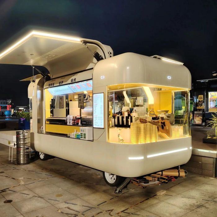 Hot Dog Cart Food Trailer – Commercial-Grade Vending Truck with Full Kitchen Equipment, Perfect for Street Food Business - Image 3