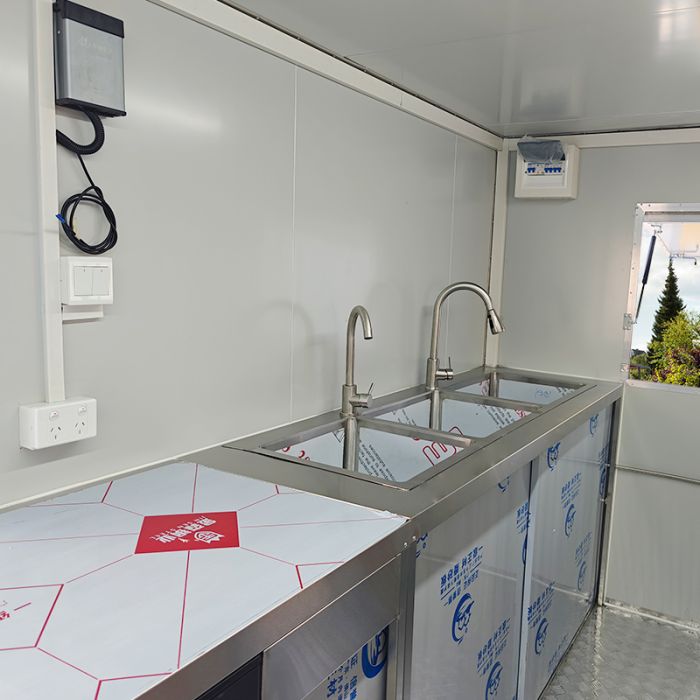 Food Truck Concession Fast Food Trailers Hot Dog Carts Mobile BBQ Food Truck with Full Kitchen Restaurant Trailers Concession Food Concession - Image 4