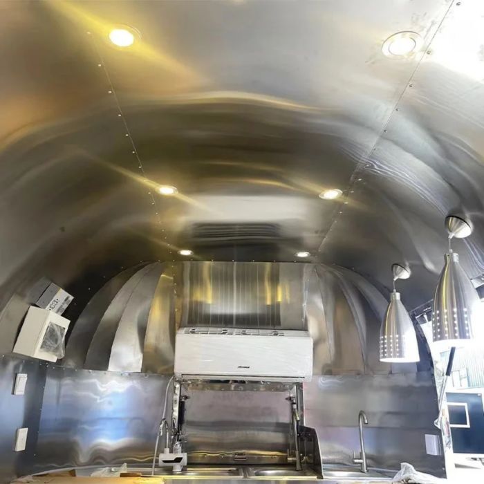 Multifunction Stainless Steel Design Food Trailer Fully Equipped Mobile Snack Food Truck with Full Kitchen Food Concession Trailers for Sale Food Truck Equipment - Image 6